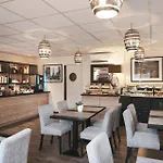 Hotel Brit Confort Orly