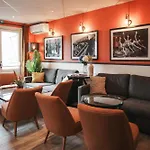 Brit Confort Orly Hotel 3*