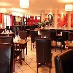 Hotel Brit Confort Orly