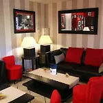 Brit Confort Orly Hotel 3*