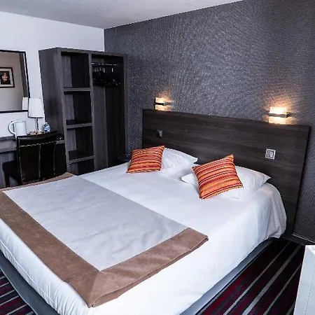 Brit Confort Orly Hotel 3*