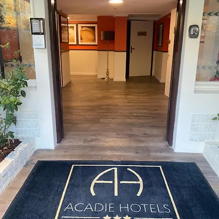 Acadie Orly Morangis Hotel