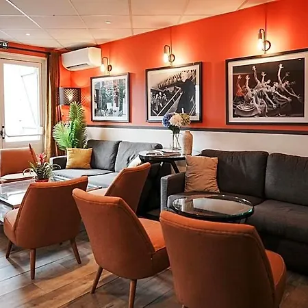 Hotel Brit Confort Orly 3*